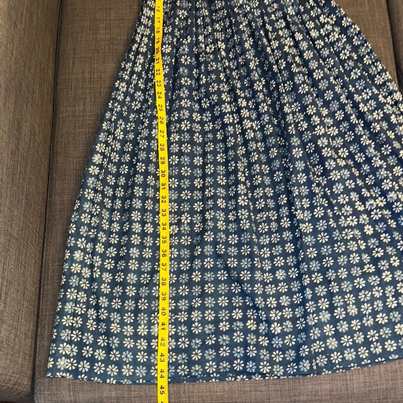 Christy Dawn Scarlet Dress in Indigo Daisy (petite small) - Picture 8 of 10